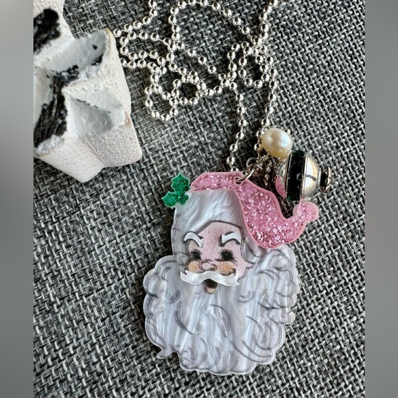 New Festive Pink Christmas Acrylic Santa Claus Shimmer Statement 18” Necklace - Picture 8 of 11